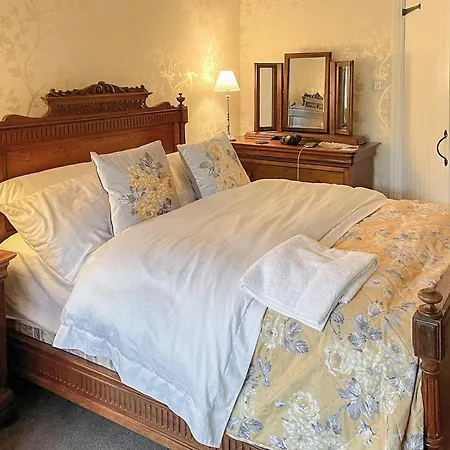 Holiday home Sandfold Farm