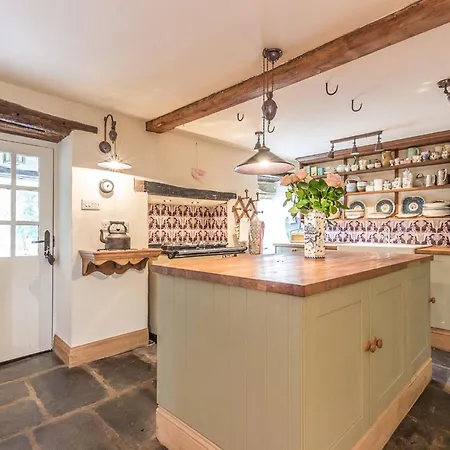 Holiday home Sandfold Farm *