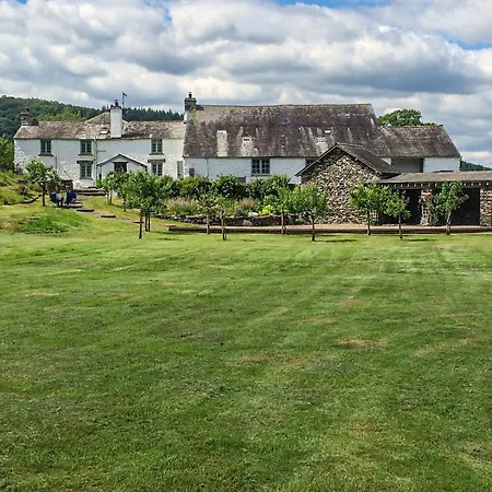 Sandfold Farm *